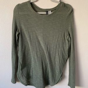 H&M sweater